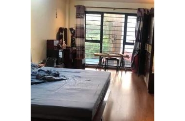 Bán nhà phố Thanh Lân, Hoàng Mai, 33m2 x 5T x 2.1 tỷ, lô góc, gần ôtô tránh
